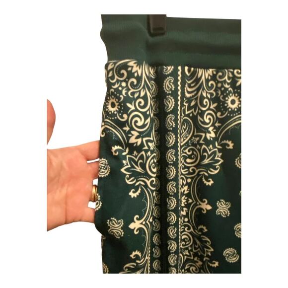 Crooks & Castles Men's L Paisley AOP Jogger Pants Teal Green Blue Sweatpants NWT - Picture 2 of 7